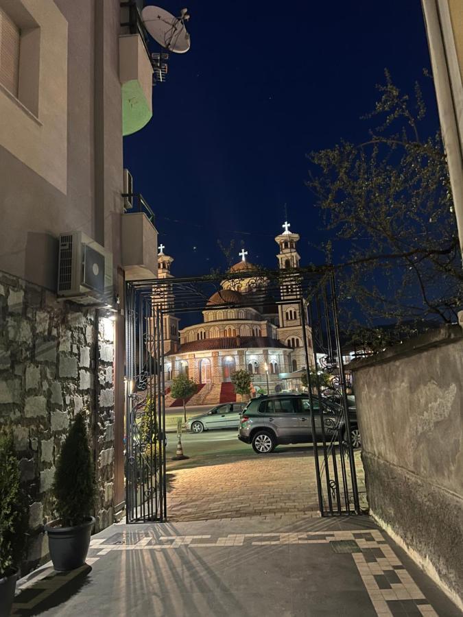 Alma Rose Apartment Korce Bagian luar foto