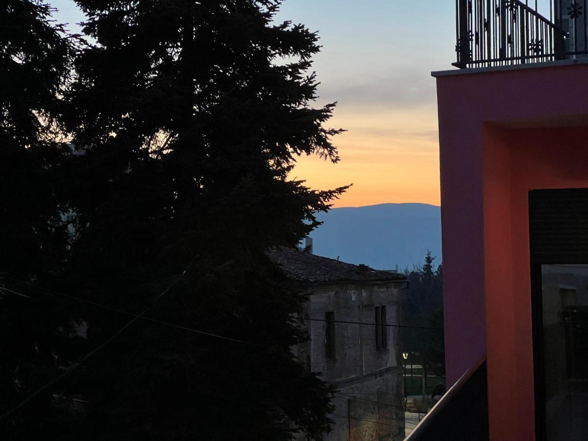 Alma Rose Apartment Korce Bagian luar foto