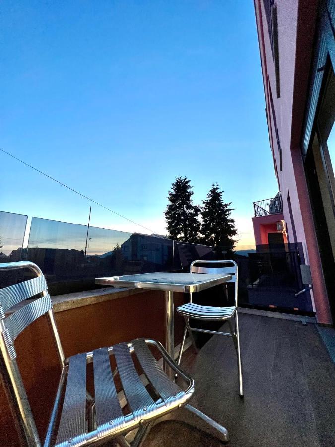 Alma Rose Apartment Korce Bagian luar foto