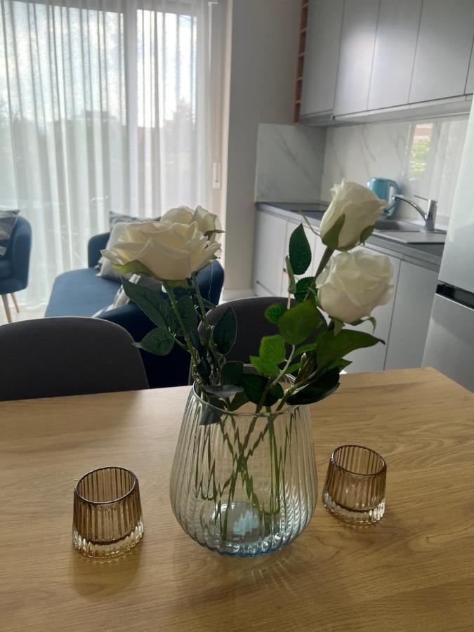 Alma Rose Apartment Korce Bagian luar foto