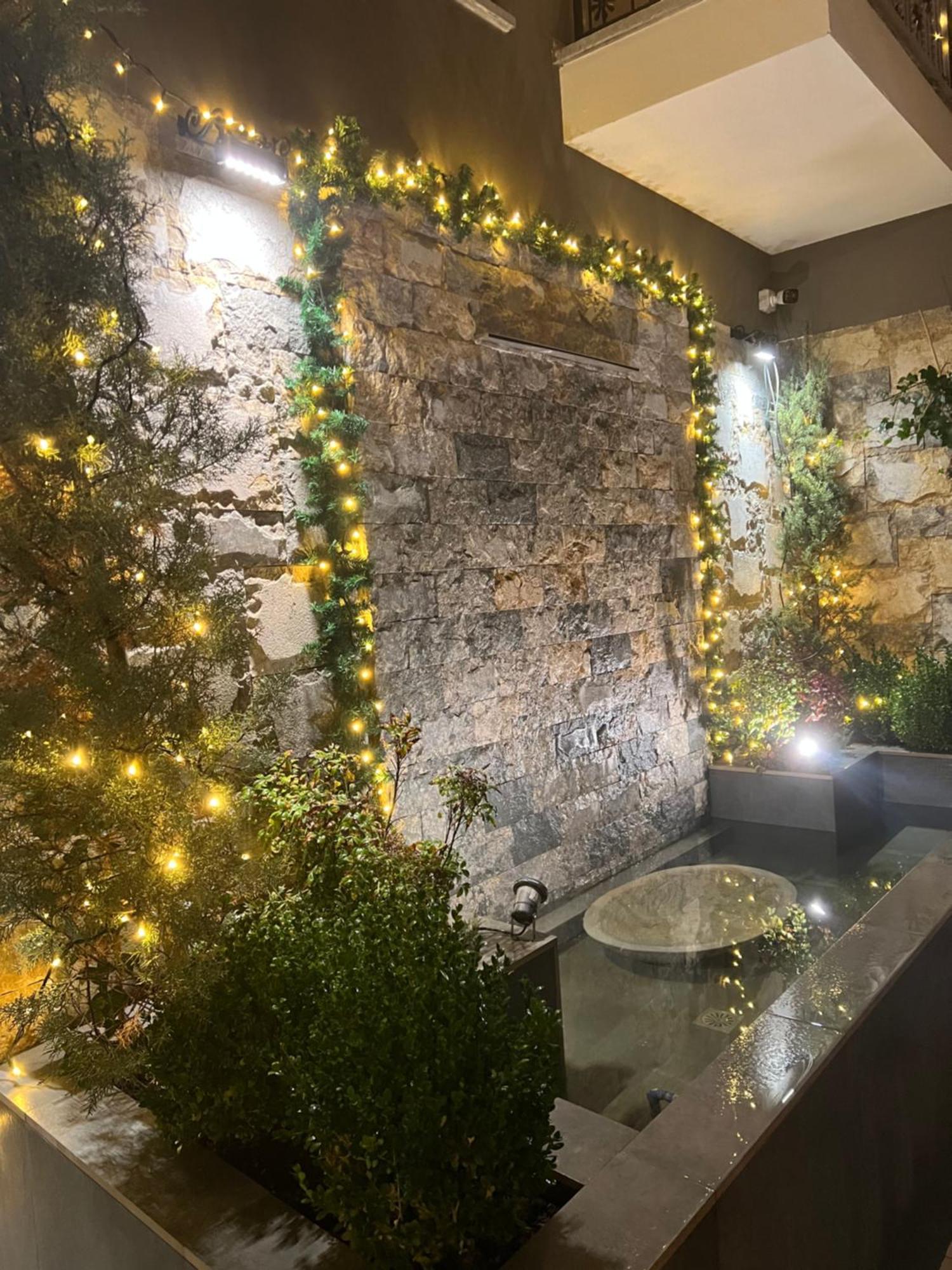 Alma Rose Apartment Korce Bagian luar foto